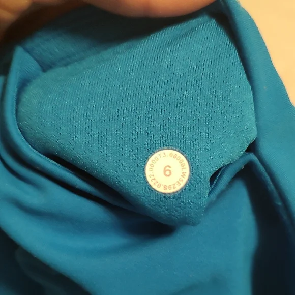 Lululemon Athletica Vibrant Blue Leggings - Picture 3 of 3